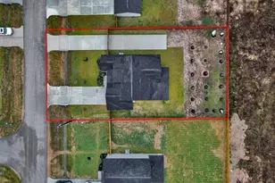 12015 Rockview Dr, Conroe, TX 77306 - Photo 3