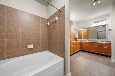 1711 Old Spanish Trail #218, Houston, TX 77054 - Photo 13