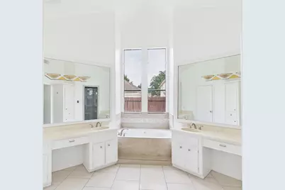 15110 Dawn Meadows Drive, Houston, TX 77068 - Photo 21
