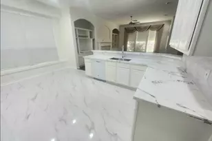 43 N Belfair Pl, The Woodlands, TX 77382 - Photo 9