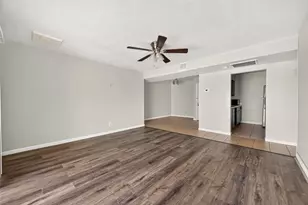 206 Plaza Verde Dr, Hockley, TX 77038 - Photo 17
