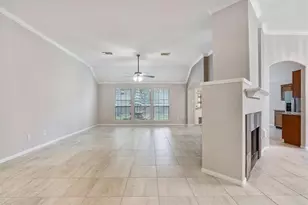 1319 Castlemist Dr, Spring, TX 77386 - Photo 5