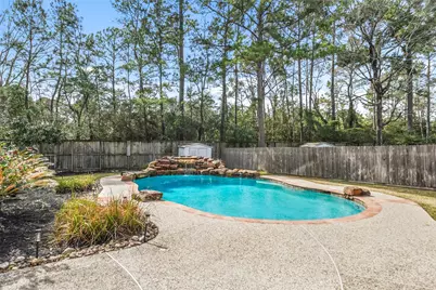 122 W Russet Grove Circle, The Woodlands, TX 77384 - Photo 1