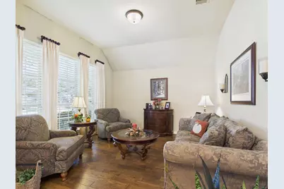 13526 Breakwater Path Loop, Houston, TX 77044 - Photo 9