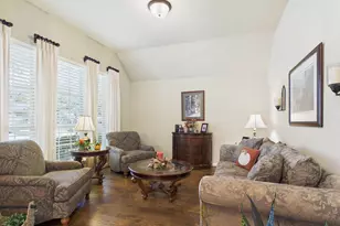 13526 Breakwater Path Loop, Houston, TX 77044 - Photo 9