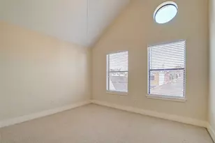 5813 Darling St, Houston, TX 77007 - Photo 17