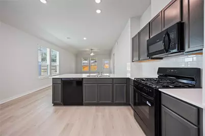 3066 Arrowwood Drive, Brookshire, TX 77423 - Photo 5