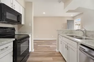 18800 Egret Bay Blvd, Webster, TX 77058 - Photo 7