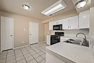 2627 Autumn Springs Ln, Spring, TX 77373 - Photo 7