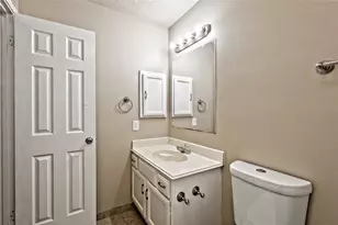2627 Autumn Springs Ln, Spring, TX 77373 - Photo 17