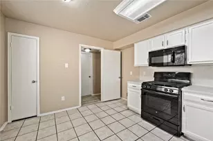 2627 Autumn Springs Ln, Spring, TX 77373 - Photo 9