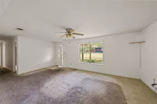 21 Wood Lodge Dr, Huntsville, TX 77320 - Photo 13