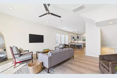 2306 Kolbe Cold Springs Lane, Houston, TX 77055 - Photo 7