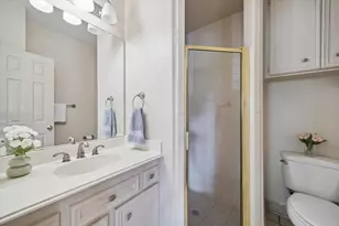 1419 Camelot Pl, Sugar Land, TX 77478 - Photo 27