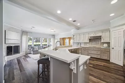 1419 Camelot Place, Sugar Land, TX 77478 - Photo 7