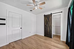 1011 Kensington Dr, Pearland, TX 77584 - Photo 25