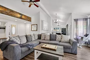 1011 Kensington Dr, Pearland, TX 77584 - Photo 13