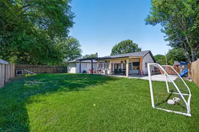 1011 Kensington Drive, Pearland, TX 77584 - Photo 43