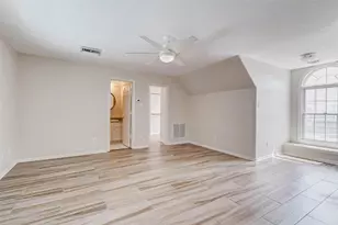 10713 Greenwillow St, Houston, TX 77035 - Photo 29