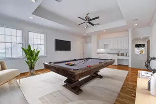 10713 Greenwillow St, Houston, TX 77035 - Photo 7