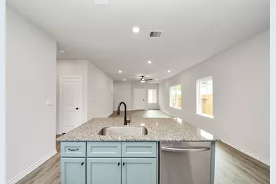 18745 Loom Drive, Conroe, TX 77306 - Photo 9