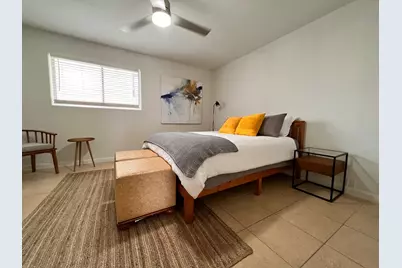 306 Hawthorne Street #6, Houston, TX 77006 - Photo 11