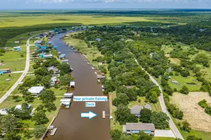 1814 County Rd 297, Sargent, TX 77414 - Photo 11