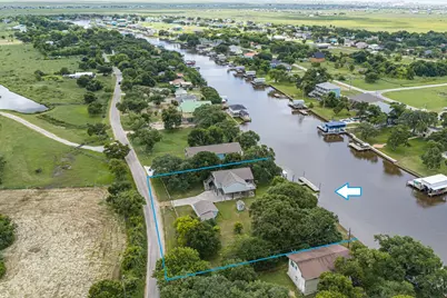 1814 County Road 297, Sargent, TX 77414 - Photo 5