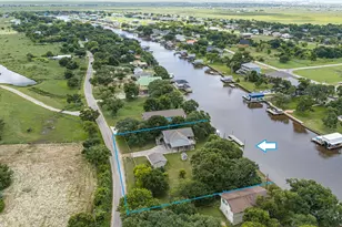 1814 County Rd 297, Sargent, TX 77414 - Photo 5