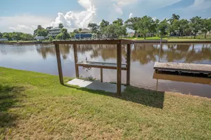 1814 County Rd 297, Sargent, TX 77414 - Photo 17