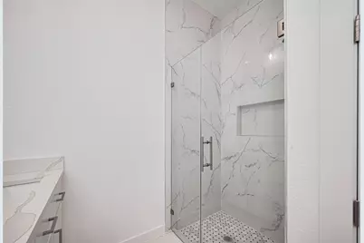 7307 W Knoll Street, Houston, TX 77028 - Photo 7