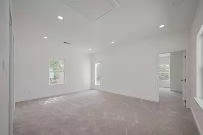 7307 W Knoll Street, Houston, TX 77028 - Photo 17