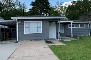 8430 Churchville Dr, Houston, TX 77080 - Photo 1