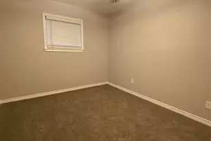 8430 Churchville Dr, Houston, TX 77080 - Photo 17