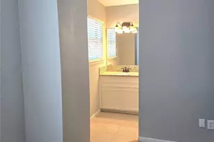 1532 Silverpines Rd, Houston, TX 77062 - Photo 9