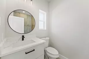 1930 Purswell Rd, Houston, TX 77055 - Photo 23