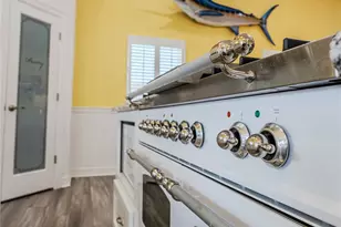 619 Private Rd 675, Sargent, TX 77414 - Photo 13