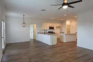 1115 Little Cypress Loop, Orange, TX 77632 - Photo 5