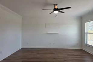 1115 Little Cypress Loop, Orange, TX 77632 - Photo 7