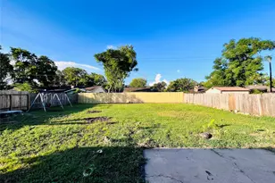 9614 Ravensworth Dr, Houston, TX 77031 - Photo 17