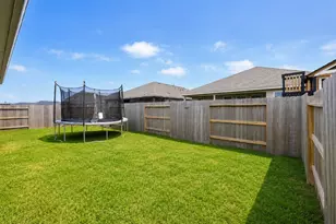 10660 Ellerston Rd, Cleveland, TX 77327 - Photo 7