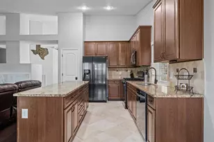 20822 Whitevine Way, Katy, TX 77450 - Photo 9