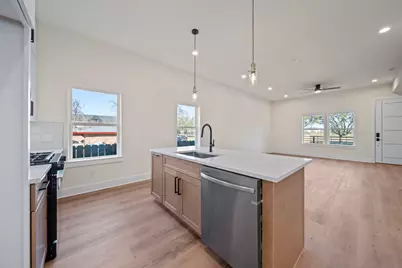 234 E 39th Street, Houston, TX 77018 - Photo 7