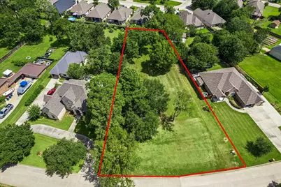 13055 Point Aquarius, Willis, TX 77318 - Photo 5