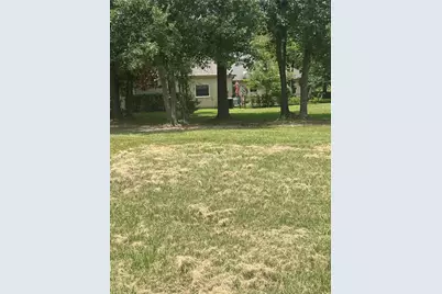 13055 Point Aquarius, Willis, TX 77318 - Photo 9