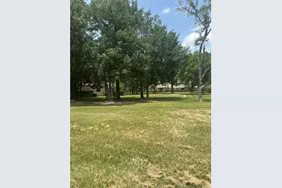 13055 Point Aquarius, Willis, TX 77318 - Photo 3