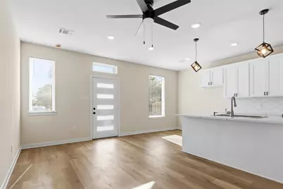 13818 White Heather Drive, Houston, TX 77045 - Photo 5