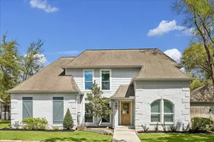559 Rancho Bauer Dr, Houston, TX 77079 - Photo 1