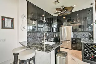 801 E Beach Dr, Galveston, TX 77550 - Photo 17