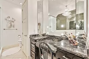 801 E Beach Dr, Galveston, TX 77550 - Photo 33